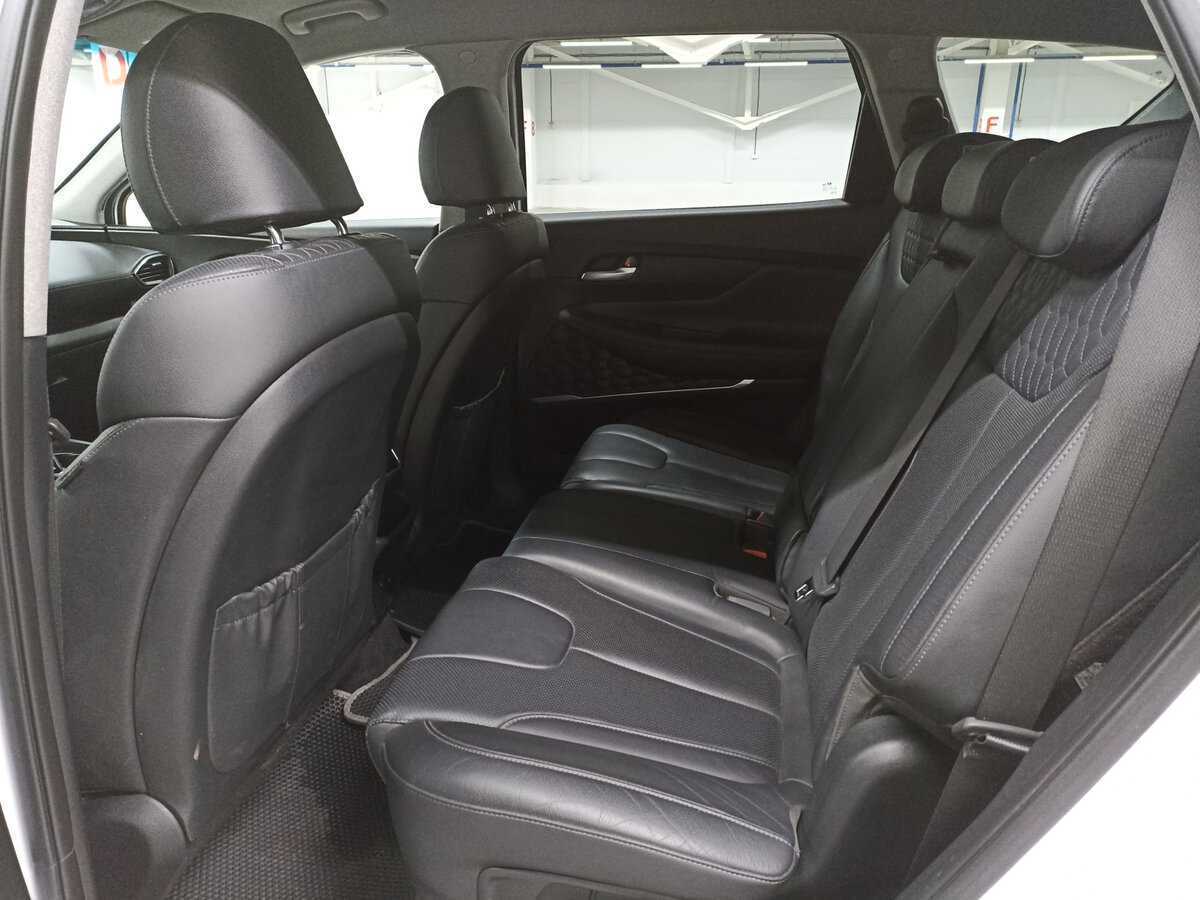 Hyundai Santa Fe б/у, 2018, Автоматическая. Фото: #11