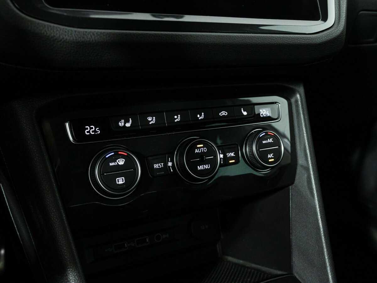 Volkswagen Tiguan б/у, 2018, Роботизированная. Фото: #19