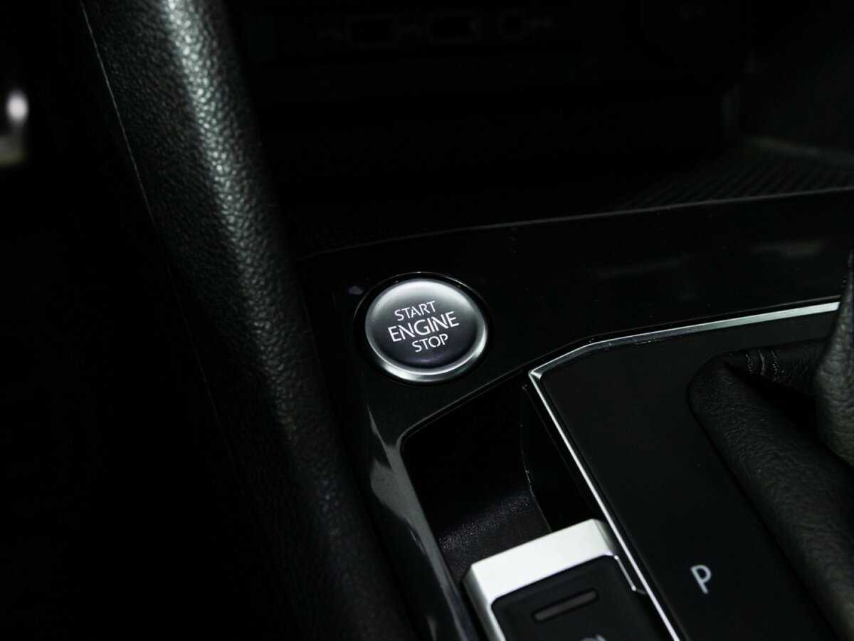 Volkswagen Tiguan б/у, 2018, Роботизированная. Фото: #21