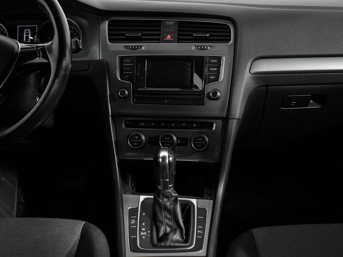 Volkswagen Golf б/у, 2013, Роботизированная. Фото: #12