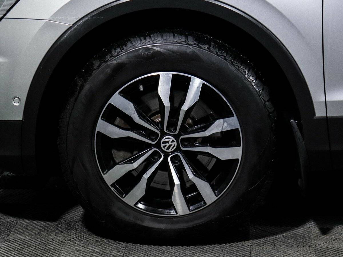 Volkswagen Tiguan б/у, 2017, Роботизированная. Фото: #11