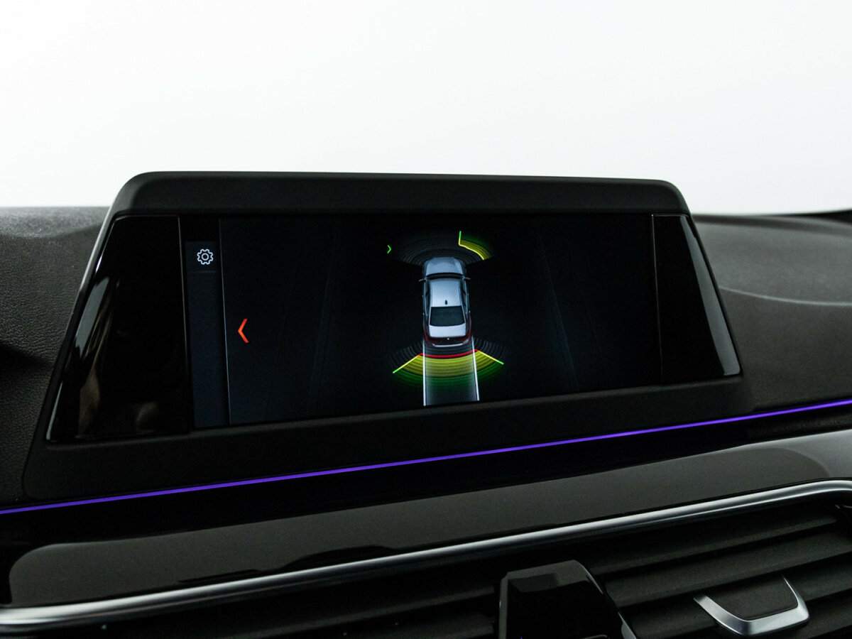 БМВ 5 серии б/у, 2017, Автоматическая. Фото: #17