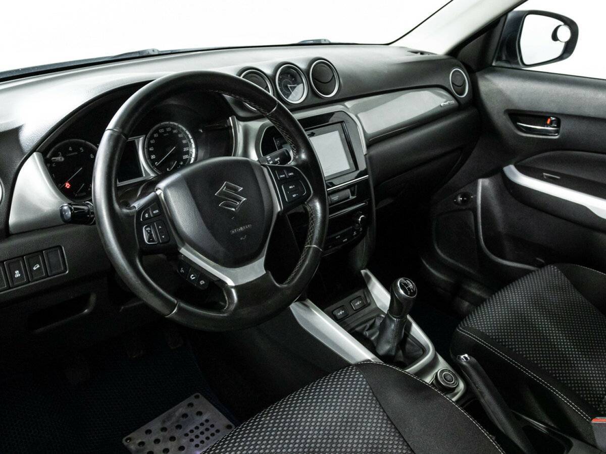 Сузуки Витара б/у, 2016, Механическая. Фото: #10