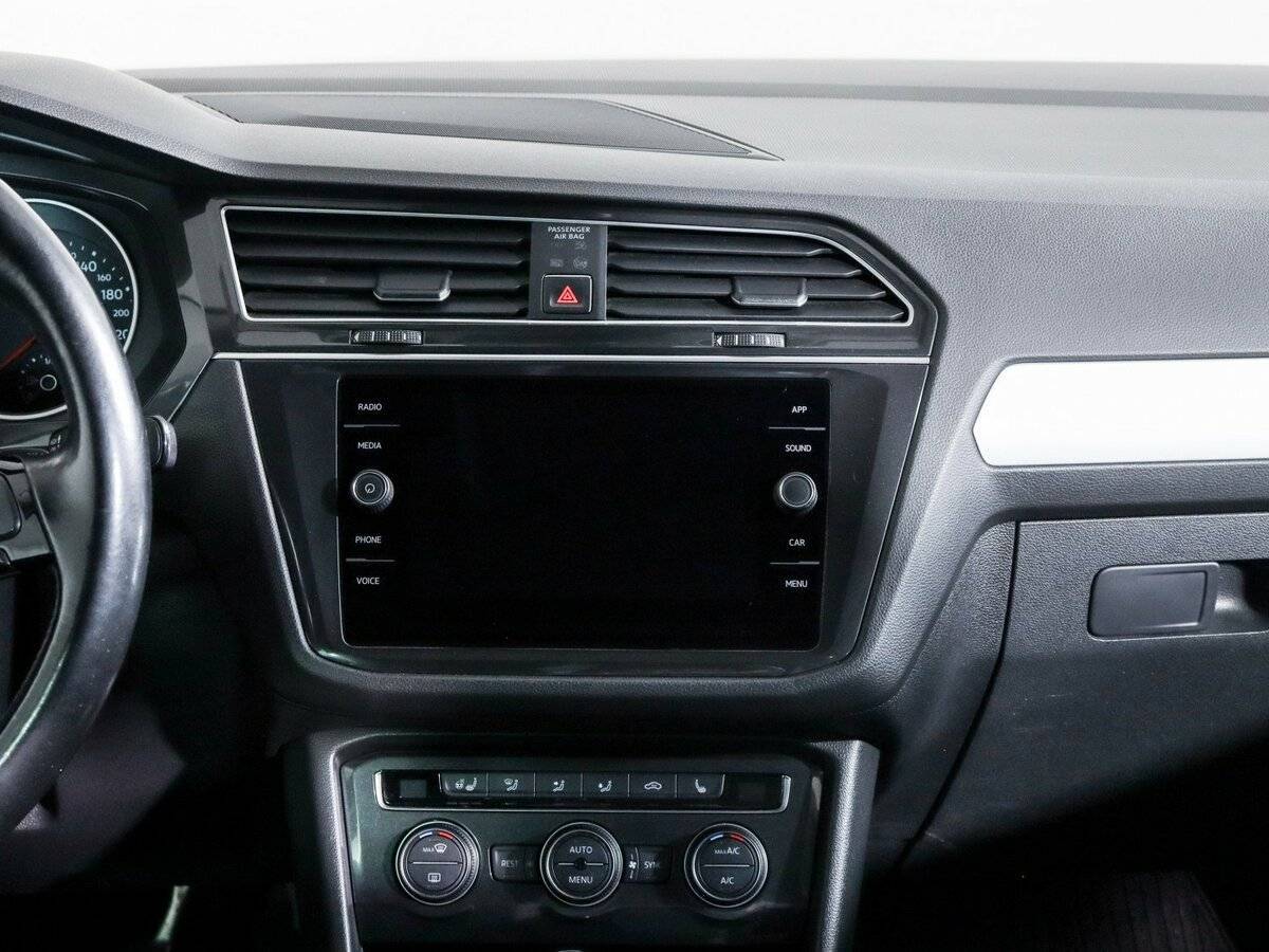 Volkswagen Tiguan б/у, 2017, Роботизированная. Фото: #9