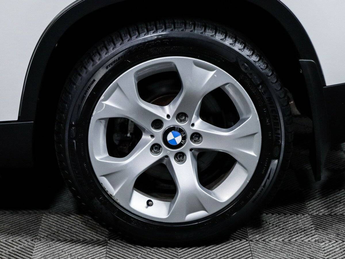 БМВ Икс1 б/у, 2014, Автоматическая. Фото: #11