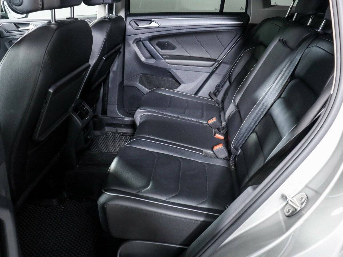 Volkswagen Tiguan б/у, 2017, Роботизированная. Фото: #6