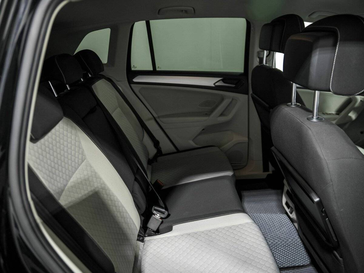 Volkswagen Tiguan б/у, 2017, Роботизированная. Фото: #14