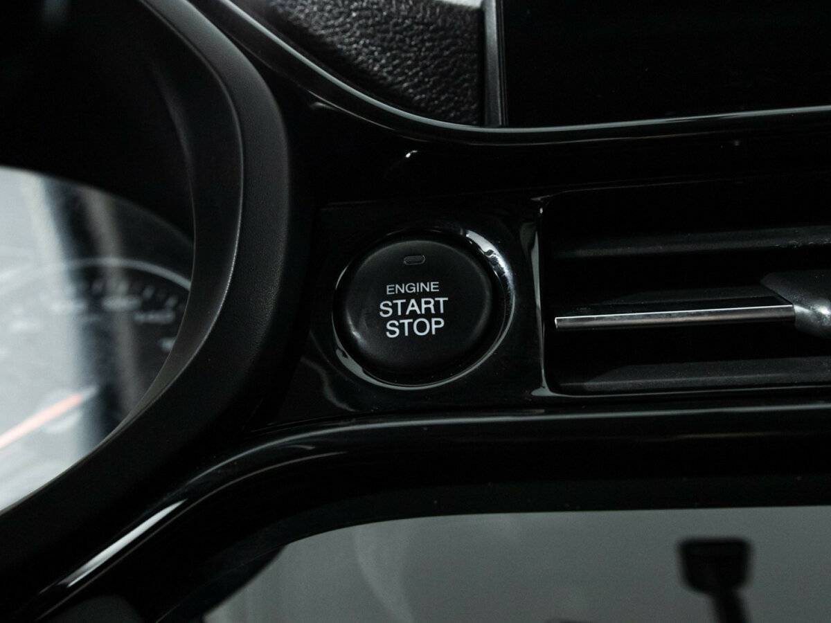 Москвич 3 б/у, 2023, Механическая. Фото: #19