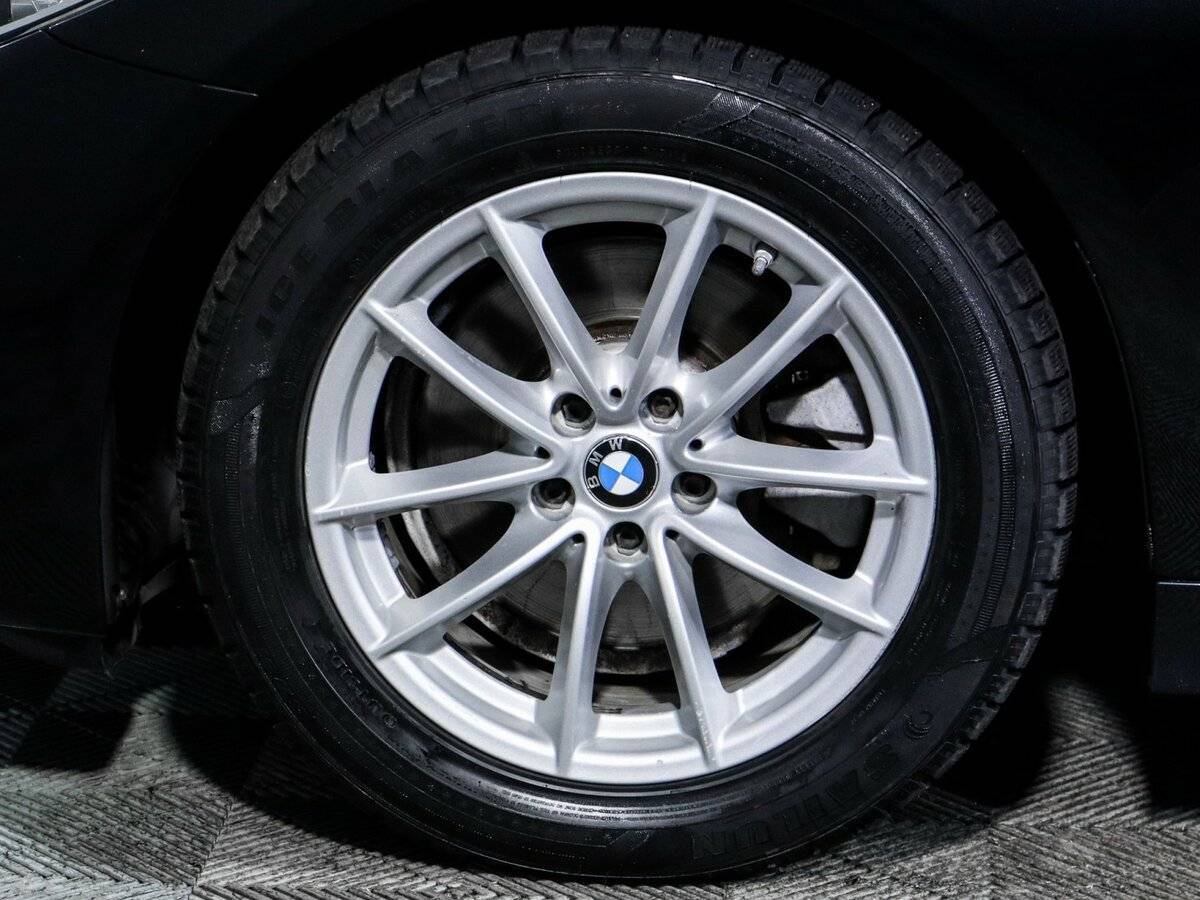 БМВ 5 серии б/у, 2018, Автоматическая. Фото: #9