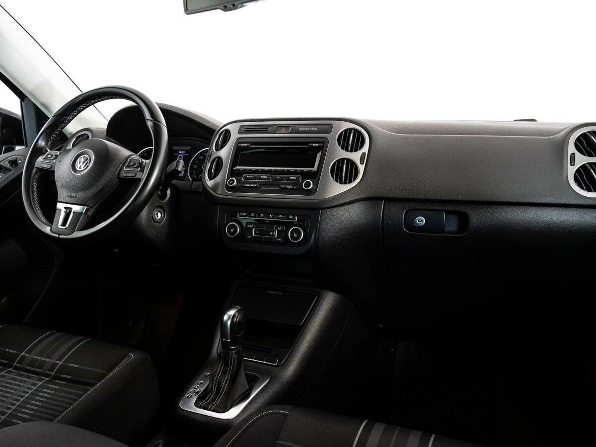 Volkswagen Tiguan б/у, 2015, Роботизированная. Фото: #6