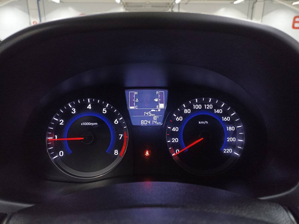 Хендай Солярис б/у, 2016, Механическая. Фото: #12