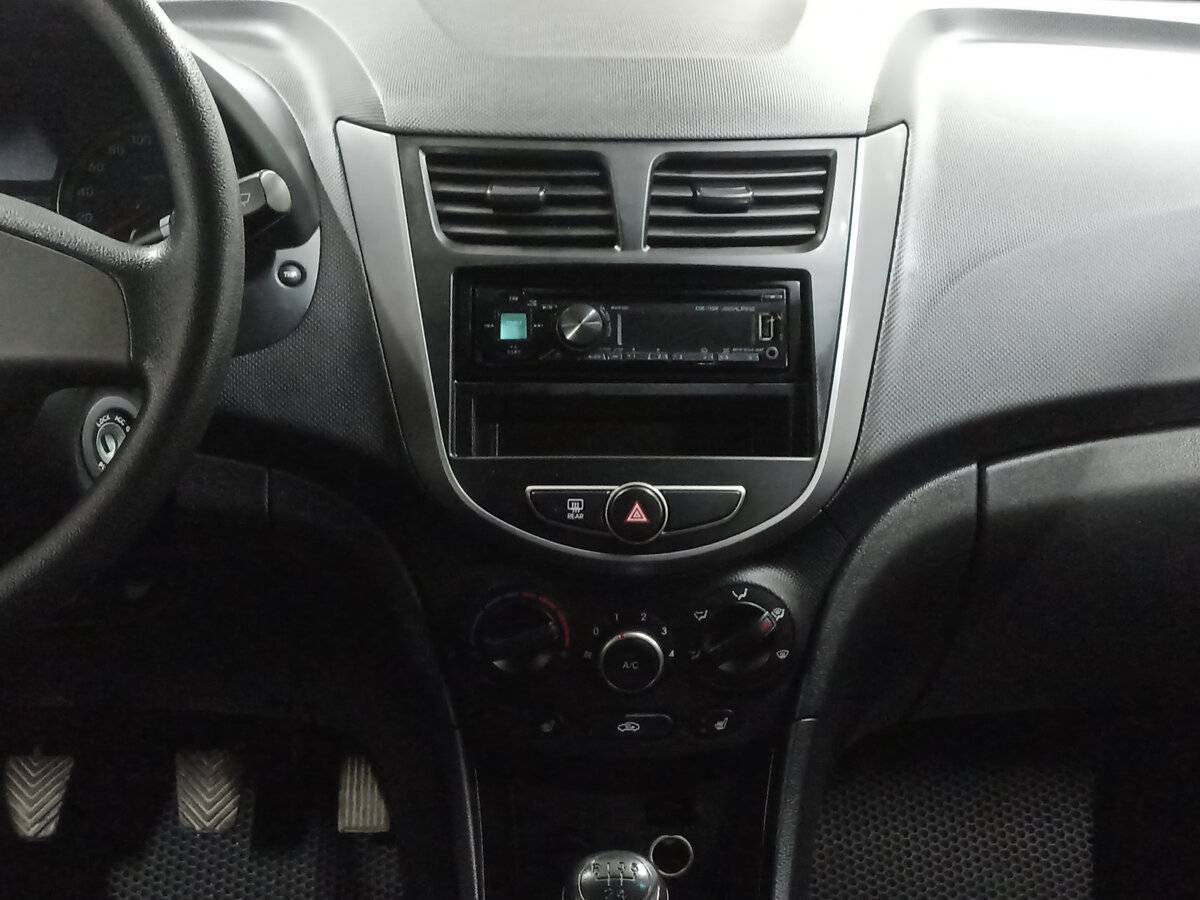 Хендай Солярис б/у, 2016, Механическая. Фото: #14