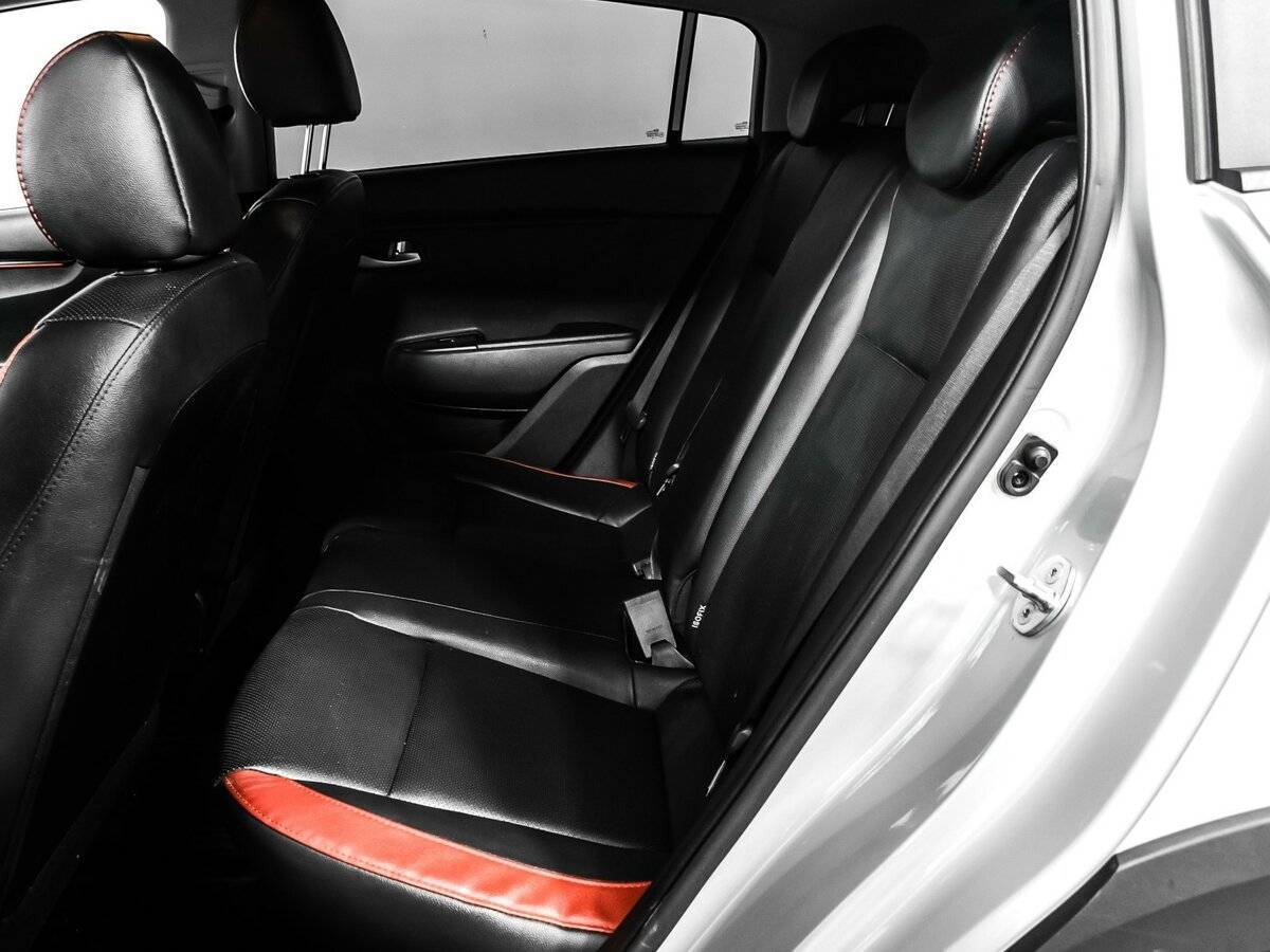 Киа Рио б/у, 2020, Механическая. Фото: #12