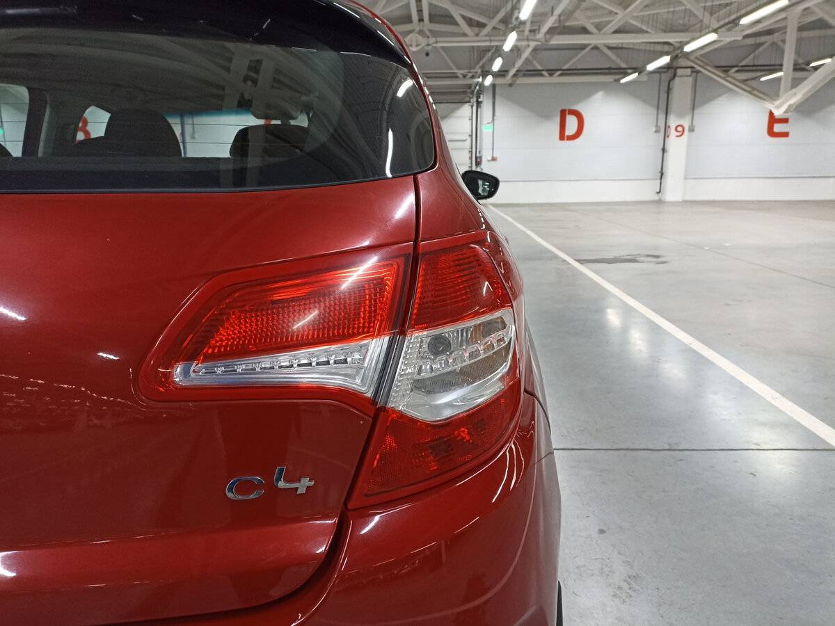 Ситроен Ц4 б/у, 2012, Механическая. Фото: #8