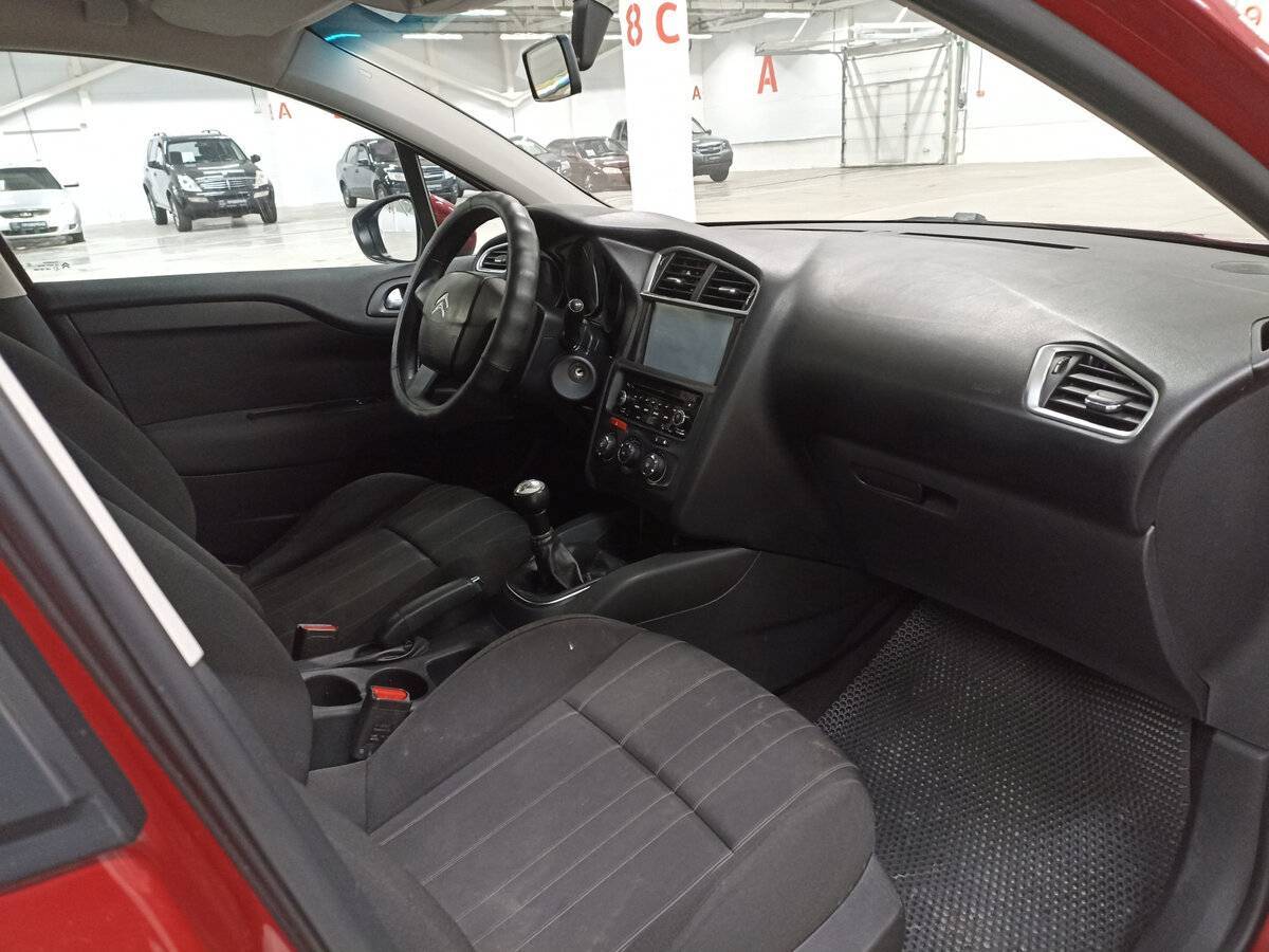 Ситроен Ц4 б/у, 2012, Механическая. Фото: #10