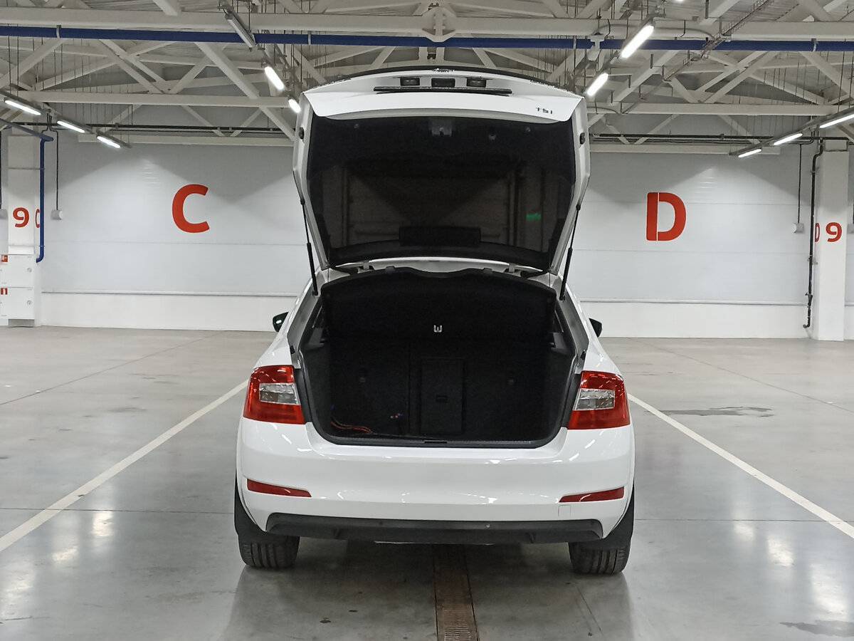 Шкода Октавия б/у, 2013, Механическая. Фото: #9