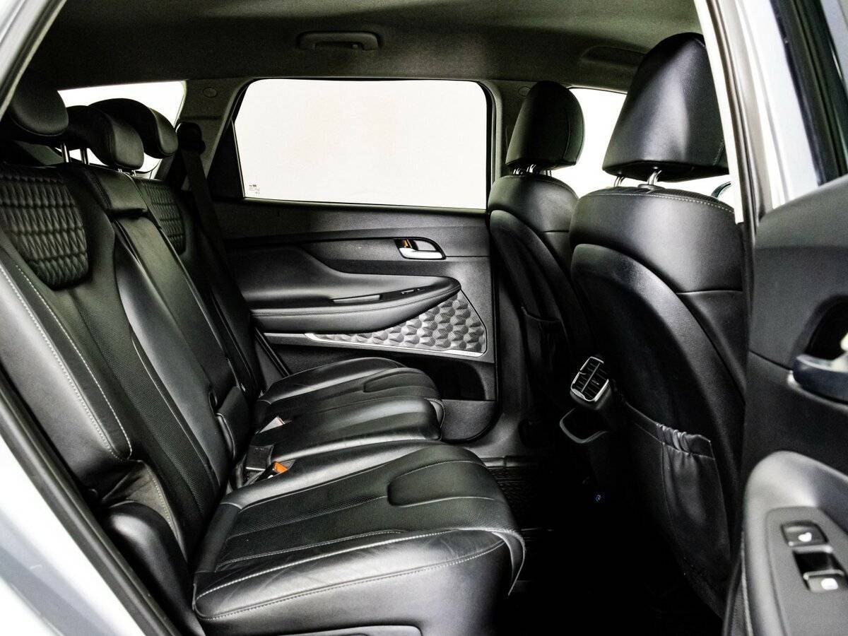 Hyundai Santa Fe б/у, 2018, Автоматическая. Фото: #17