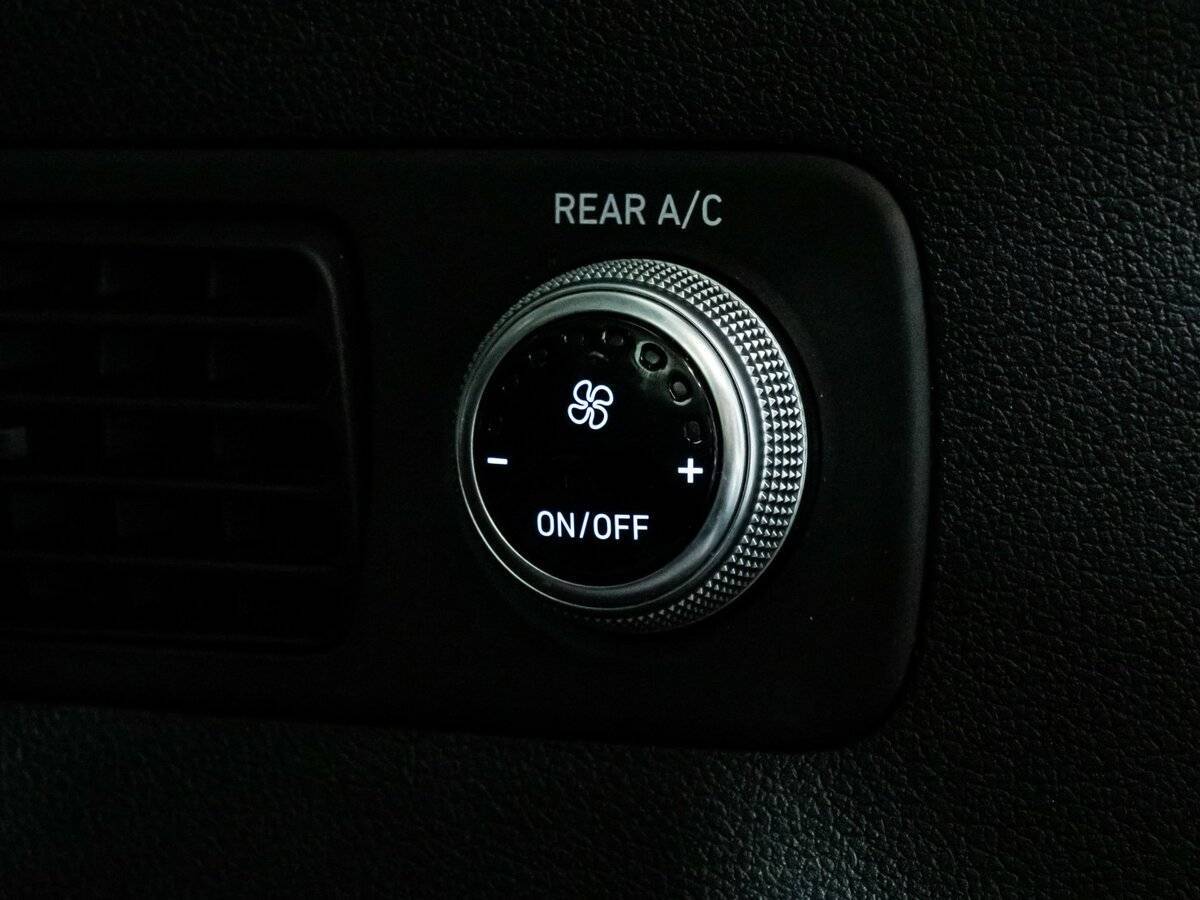 Hyundai Santa Fe б/у, 2018, Автоматическая. Фото: #18