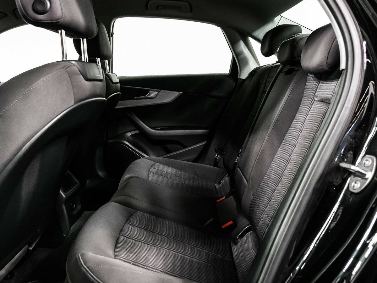 Ауди А4 б/у, 2015, Роботизированная. Фото: #11