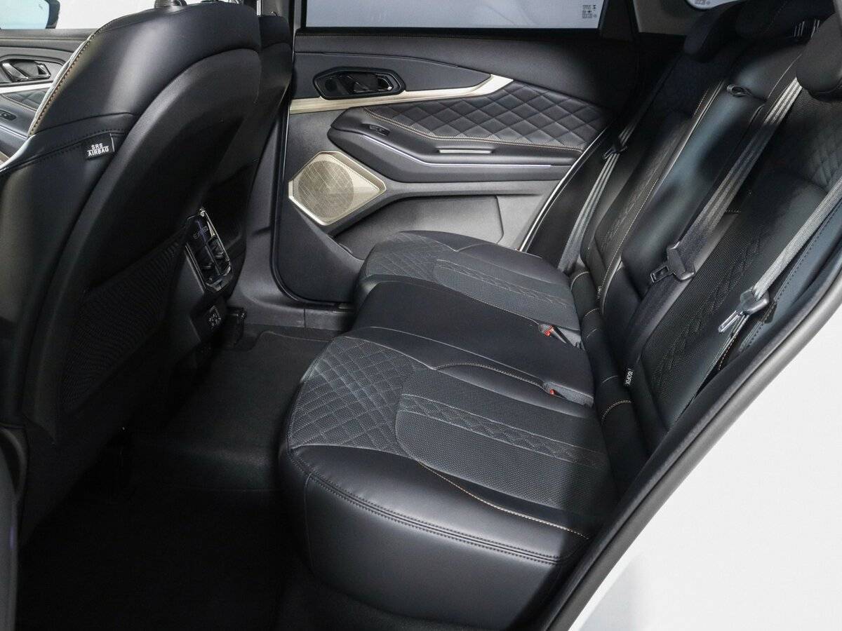 EXEED TXL б/у, 2023, Роботизированная. Фото: #9