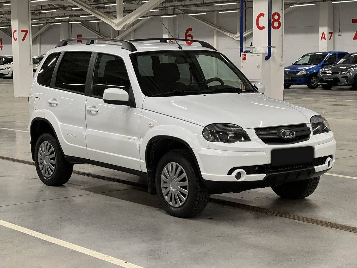 Lada (ВАЗ) Niva б/у, 2020, Механическая. Фото: #2