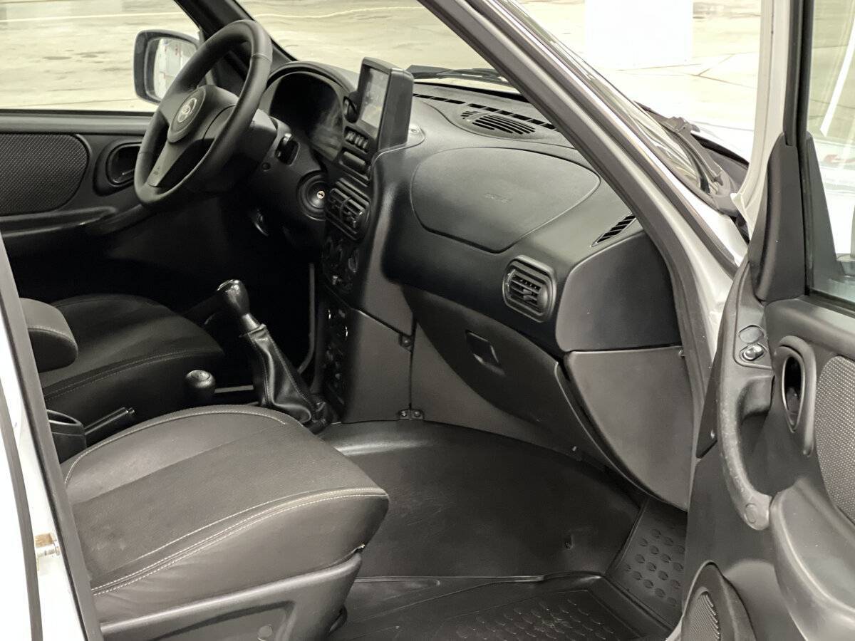 Lada (ВАЗ) Niva б/у, 2020, Механическая. Фото: #10