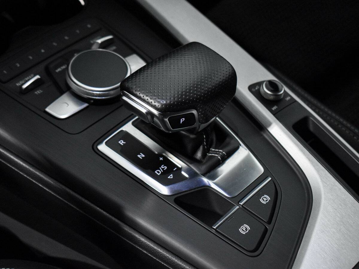 Ауди А4 б/у, 2016, Роботизированная. Фото: #8