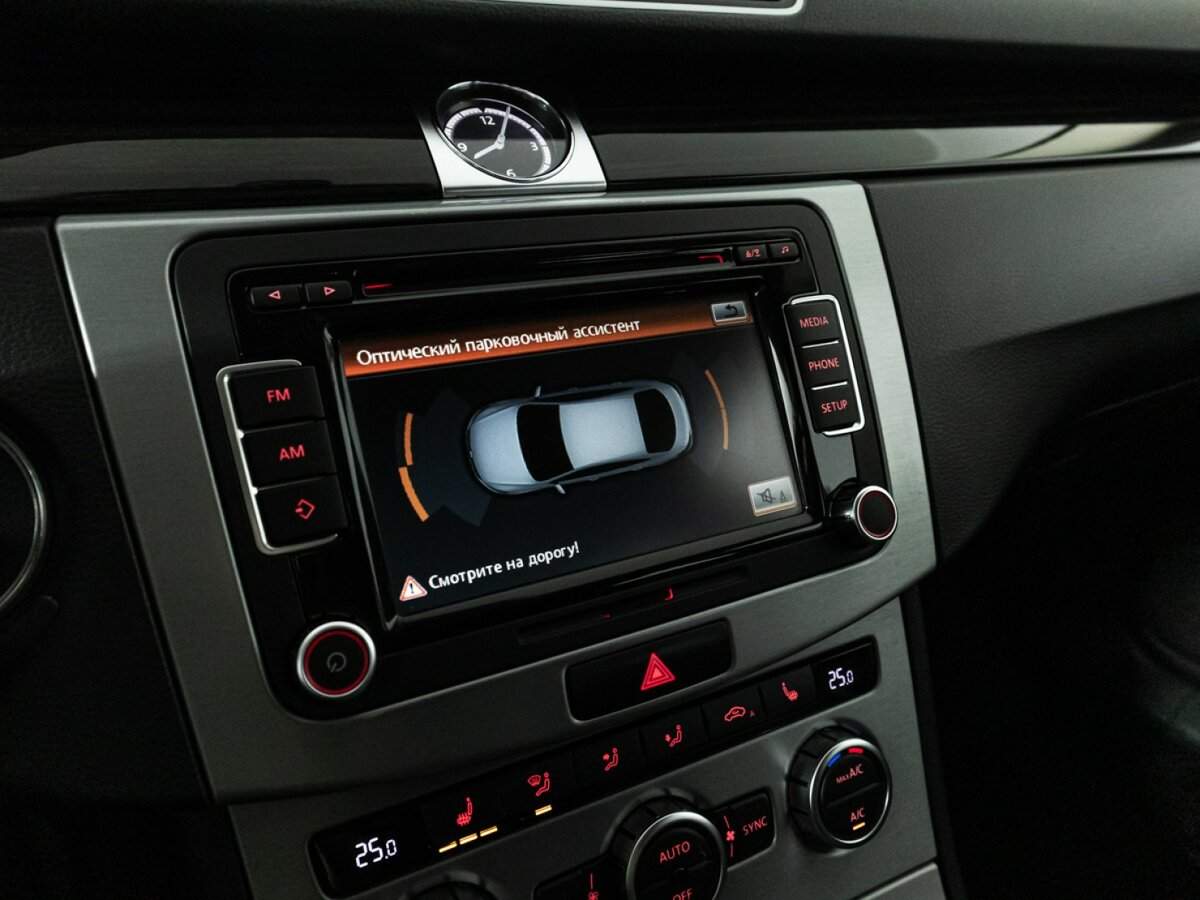 Volkswagen Passat CC б/у, 2014, Роботизированная. Фото: #14