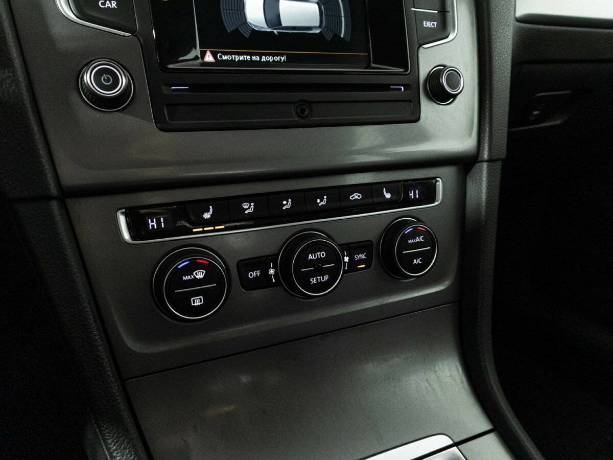 Volkswagen Golf б/у, 2013, Роботизированная. Фото: #15