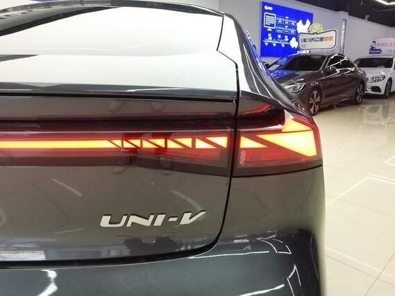 Changan UNI-T б/у, 2022, Роботизированная. Фото: #4