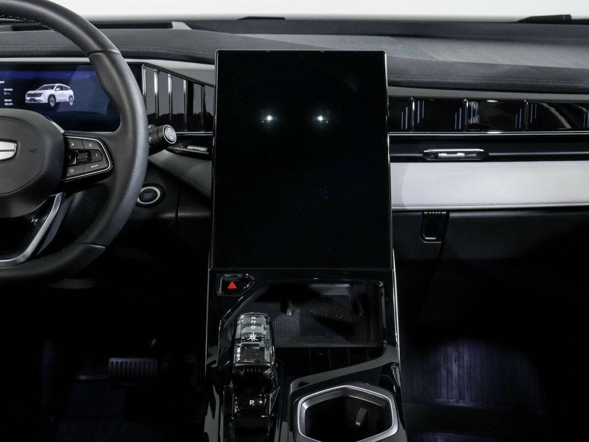 Geely Atlas б/у, 2024, Автоматическая. Фото: #12