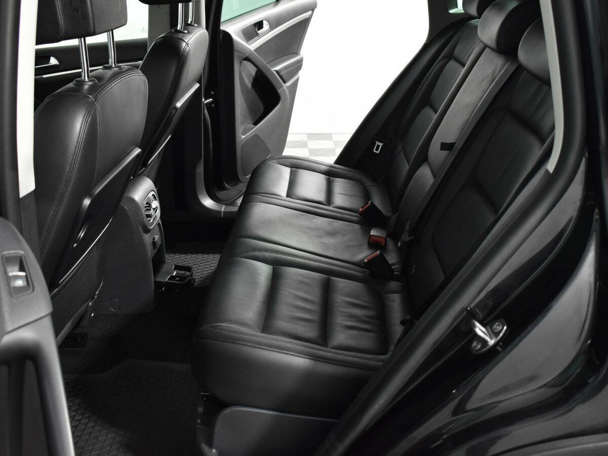 Volkswagen Tiguan б/у, 2012, Автоматическая. Фото: #11