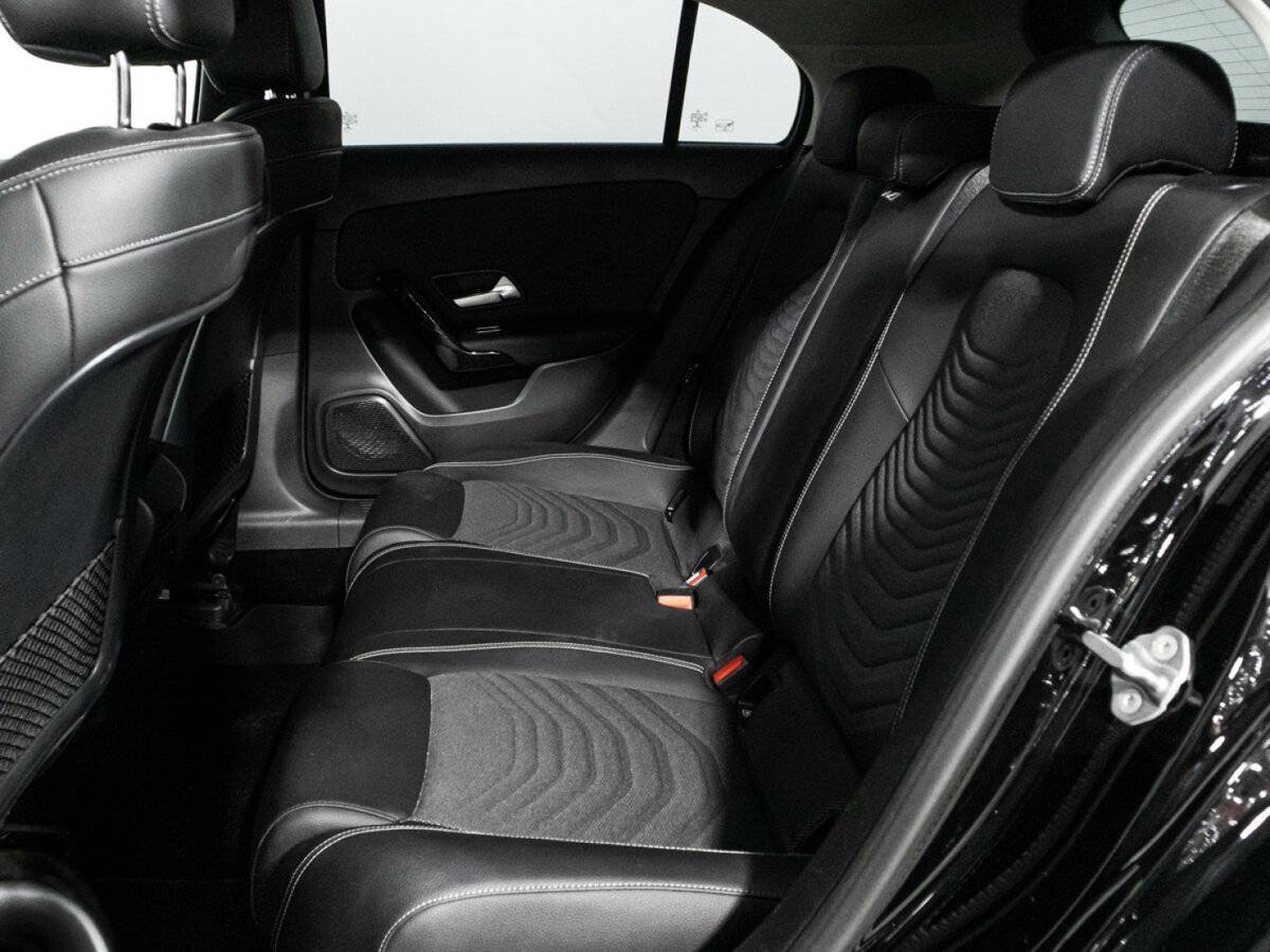 Mercedes-Benz A-Класс б/у, 2018, Роботизированная. Фото: #9