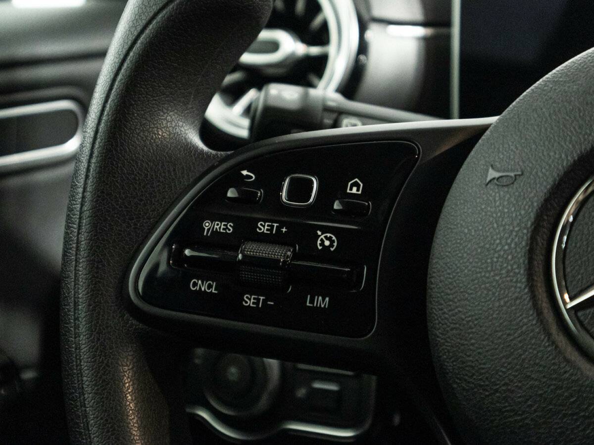 Mercedes-Benz A-Класс б/у, 2018, Роботизированная. Фото: #18