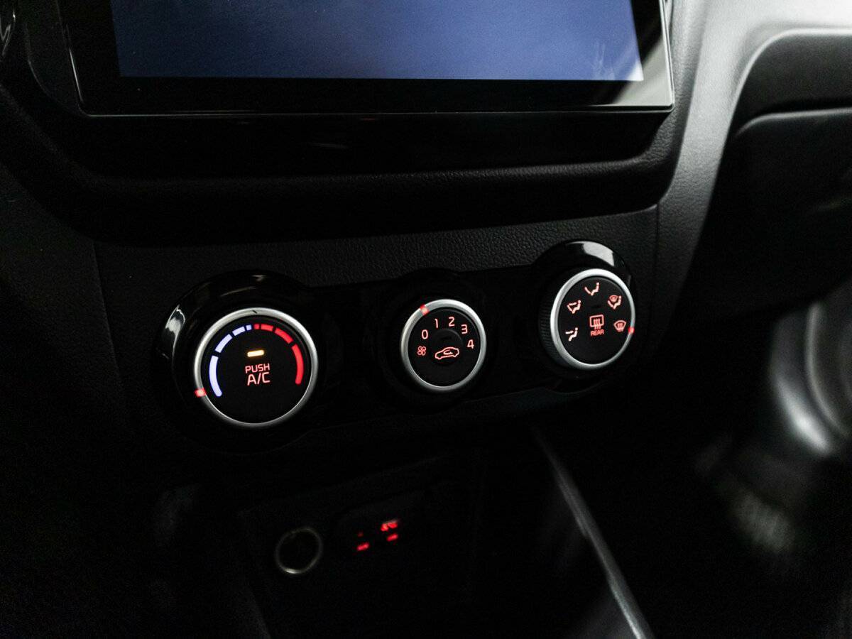 Киа Рио б/у, 2015, Механическая. Фото: #14