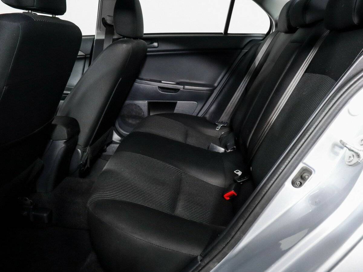 Митсубиши Лансер б/у, 2014, Механическая. Фото: #8