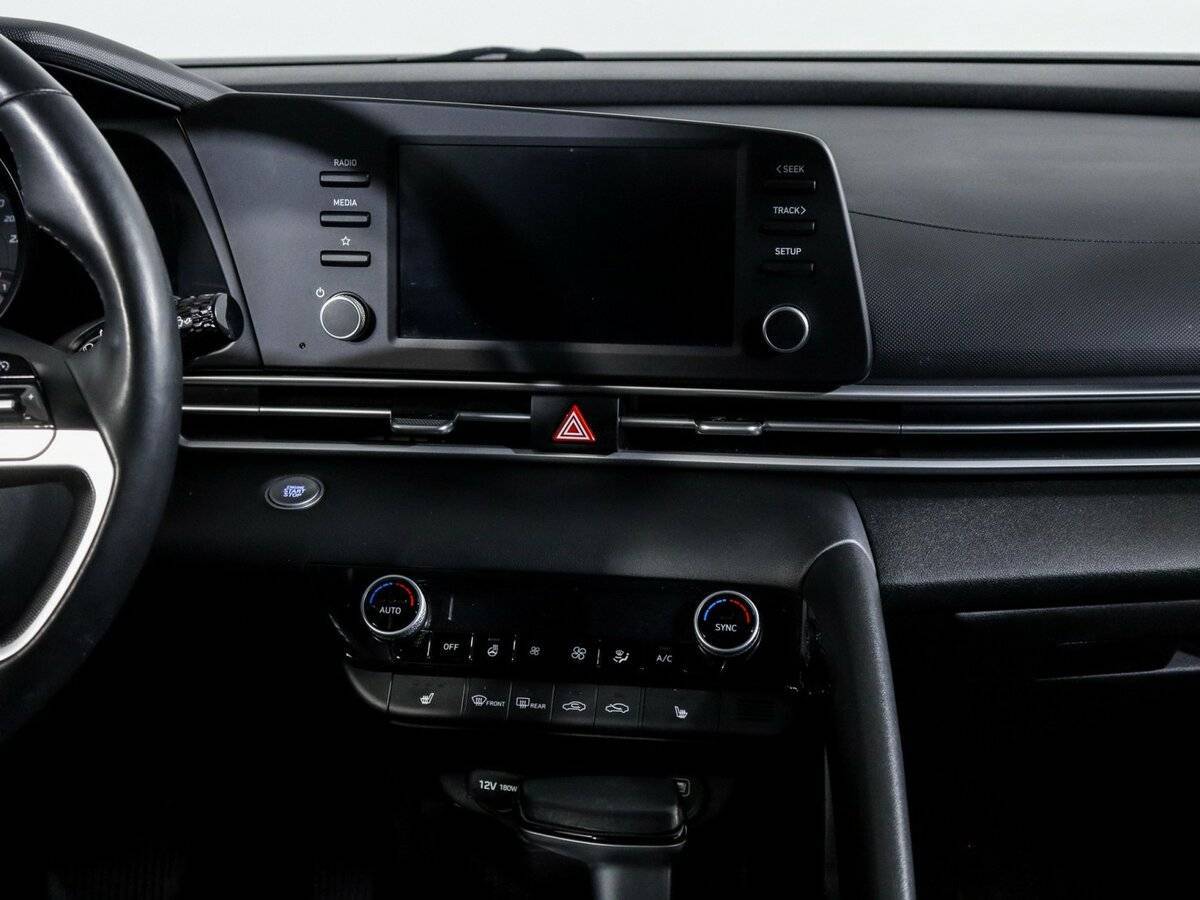 Hyundai Elantra б/у, 2021, Автоматическая. Фото: #8