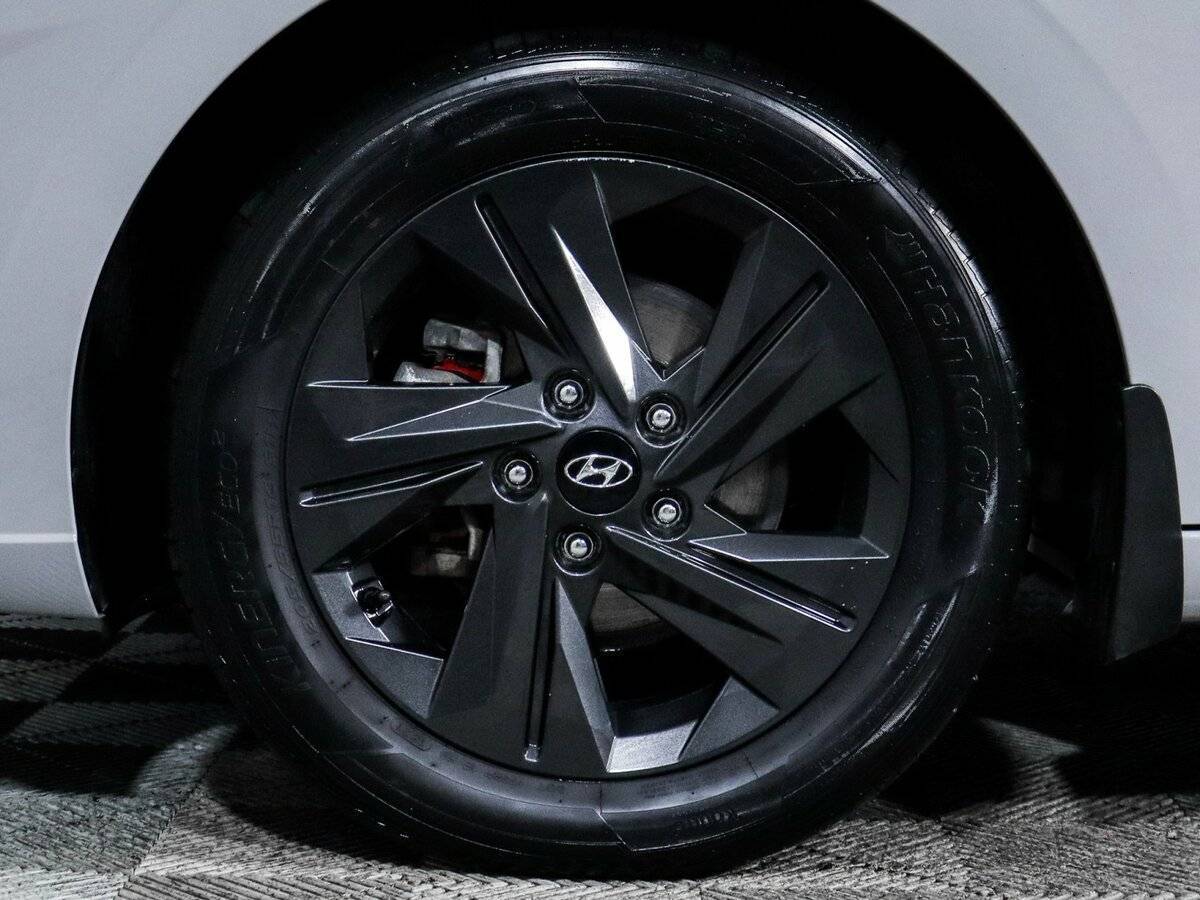 Hyundai Elantra б/у, 2021, Автоматическая. Фото: #10