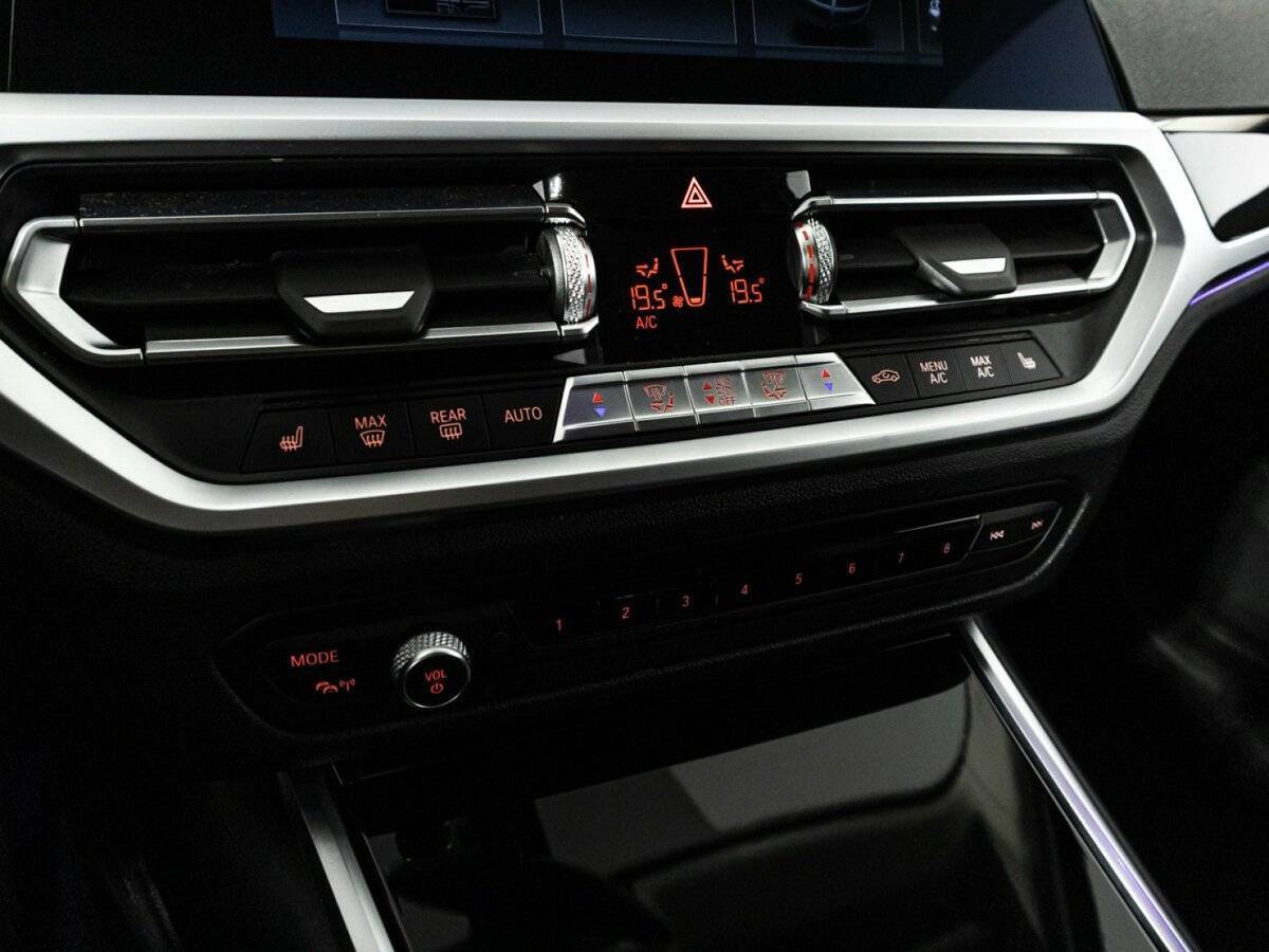 БМВ 3 серии б/у, 2019, Автоматическая. Фото: #19