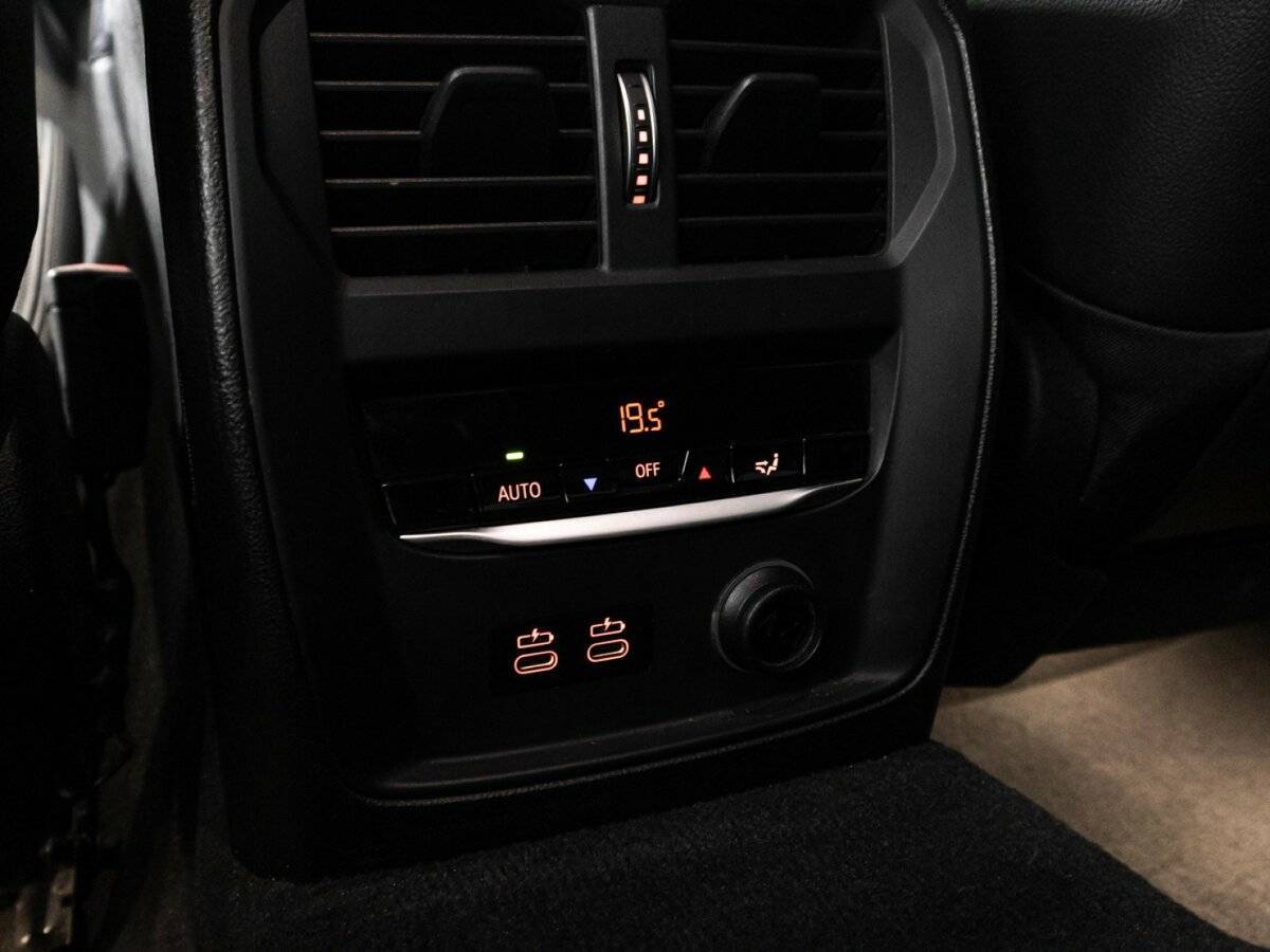 БМВ 3 серии б/у, 2019, Автоматическая. Фото: #20