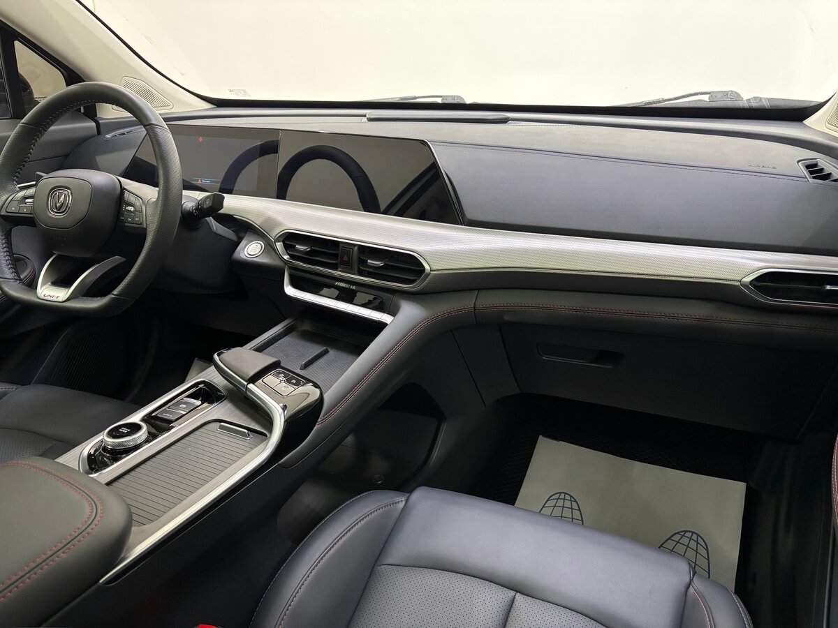 Changan UNI-T б/у, 2023, Роботизированная. Фото: #10