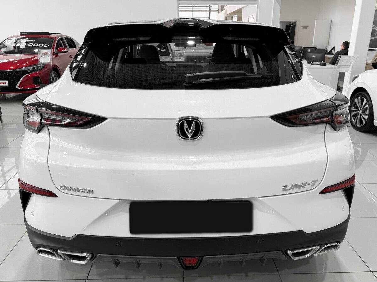 Changan UNI-T б/у, 2024, Роботизированная. Фото: #2