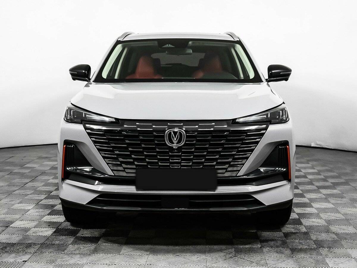 Чанган CS55 Plus б/у, 2023, Роботизированная. Фото: #1