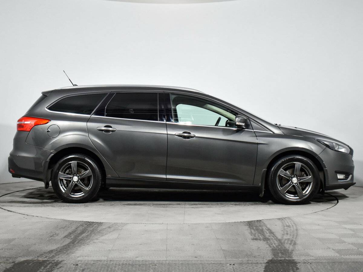 Форд Фокус б/у, 2017, Автоматическая. Фото: #3