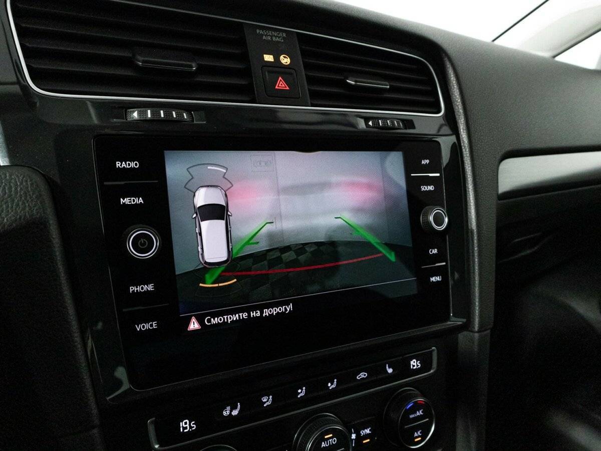 Volkswagen Golf б/у, 2018, Роботизированная. Фото: #16