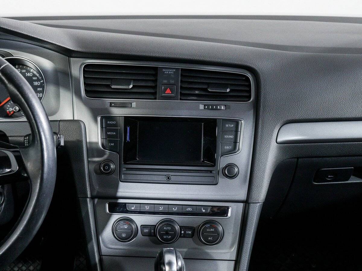 Volkswagen Golf б/у, 2013, Роботизированная. Фото: #11