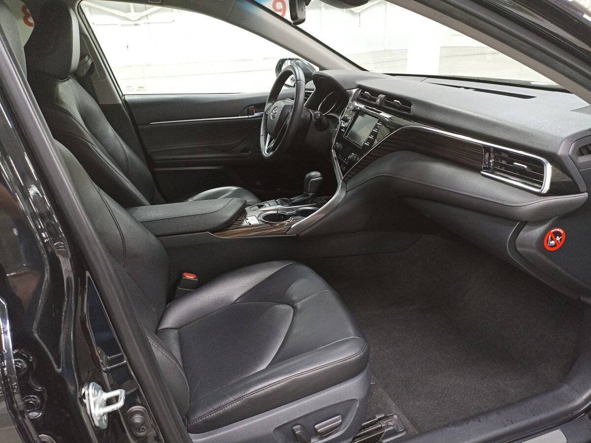 Тойота Камри б/у, 2019, Автоматическая. Фото: #10