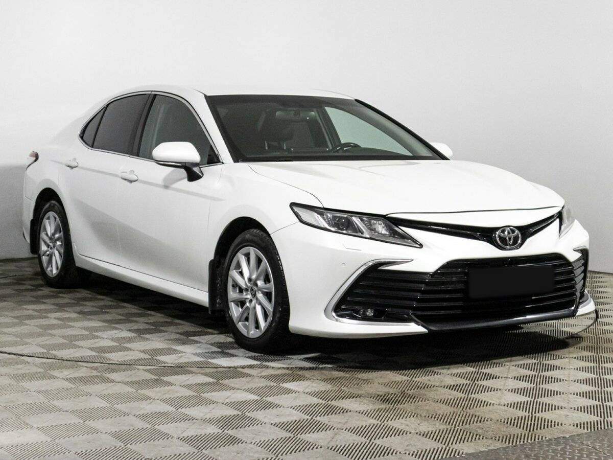 Toyota Camry б/у, 2021, Автоматическая. Фото: #2
