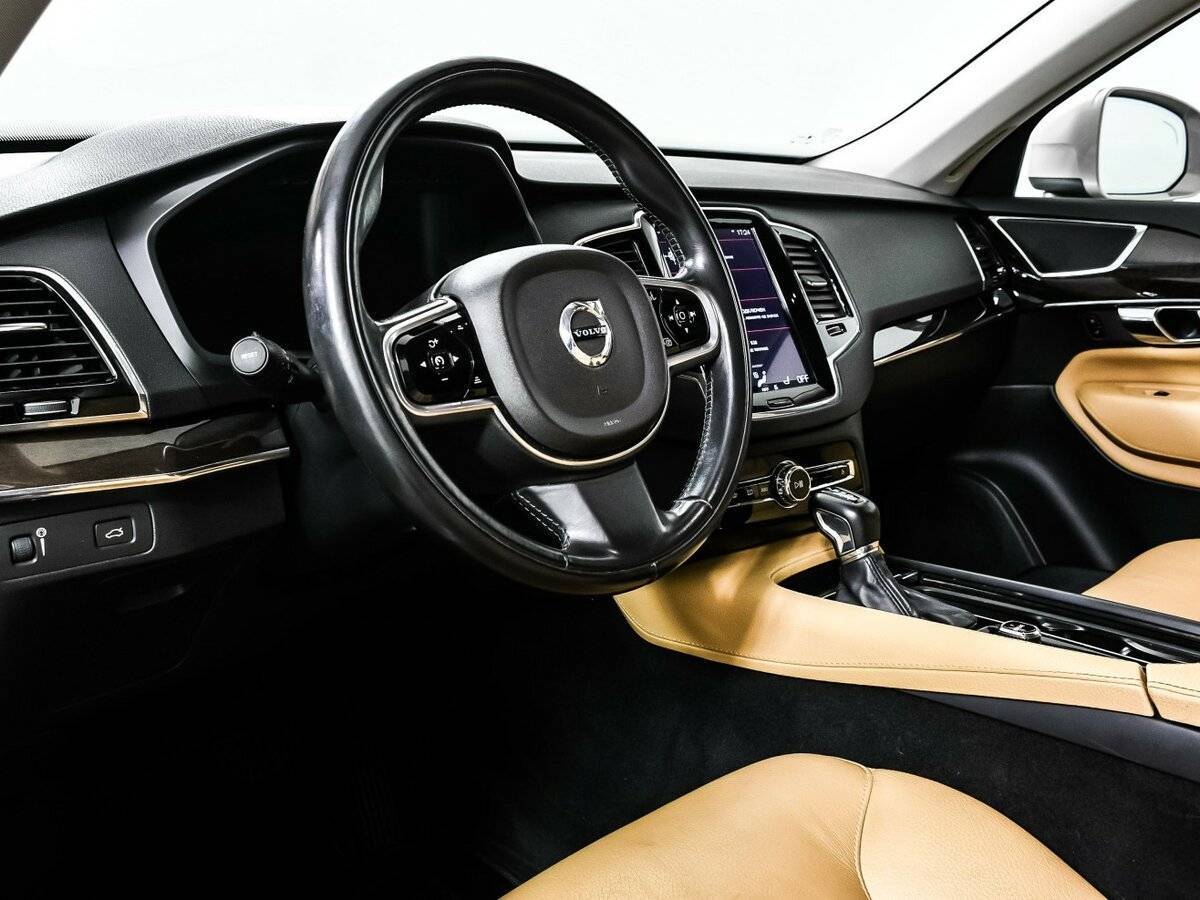 Volvo XC90 б/у, 2015, Автоматическая. Фото: #12