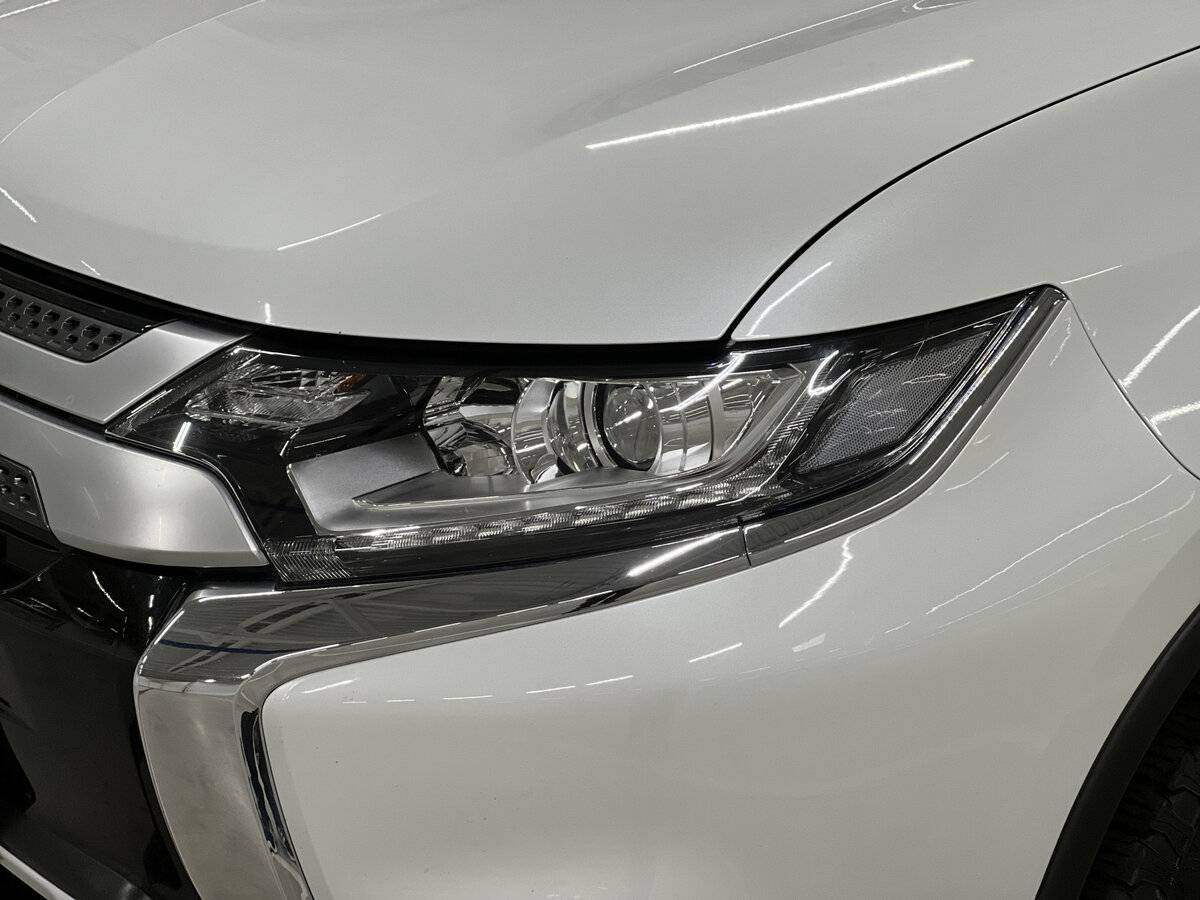 Митсубиши Оутлэндер б/у, 2021, Вариатор. Фото: #16